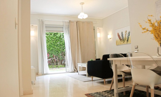 Al-Matariyah Apartment | Luxurious 1BR Apartment in Palm Gate New Cairo Near AUC