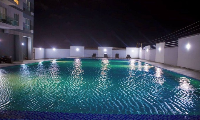 Ofin Apartment | Luxurious 2 Bed apartment with Breathtaking Beach-View