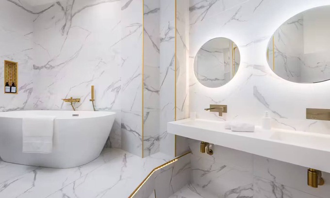 Chaillot Apartment | Luxurious 2-Bedroom avenue Montaigne