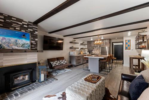 Kirkwood Apartment | Luxurious 2 Bedroom Base Camp Condo - Steps from Kirkwood Village condo
