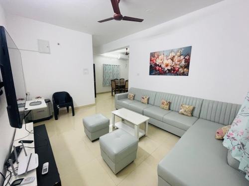 Hyderabad Apartment | Luxurious 2 Bedroom Flat near Airport