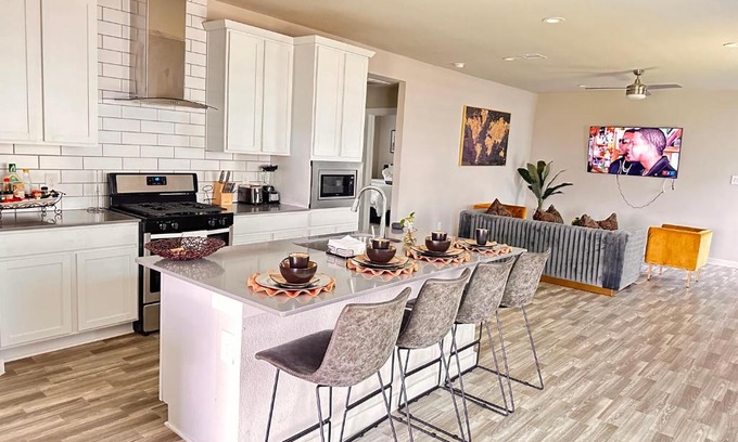 Southeast Houston House | Luxurious 3 bed room home near medical center