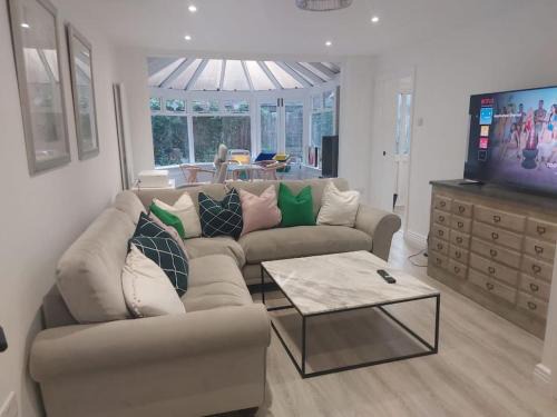 Singlewell House | Luxurious 3 Bedroom House