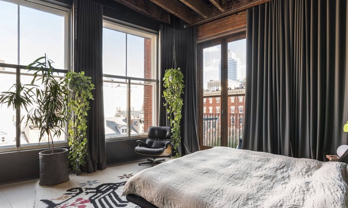 Tribeca Apartment | Luxurious 4 bedroom Designer-Loft in the heart of Tribeca with gorgeous garden