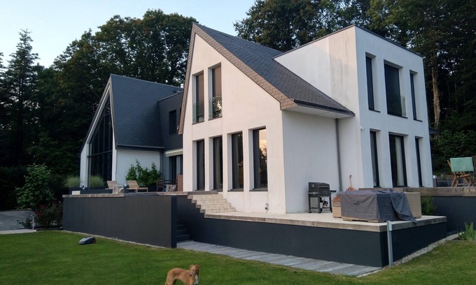 La Foret-Fouesnant Villa | Luxurious 5* residence near the coast and a golf course