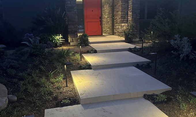 Camarillo House | Luxurious 6-bedroom nature retreat in charming Camarillo