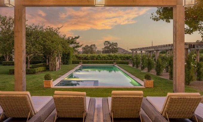 Napa Valley House | Luxurious 6-bedroom Napa Valley Estate