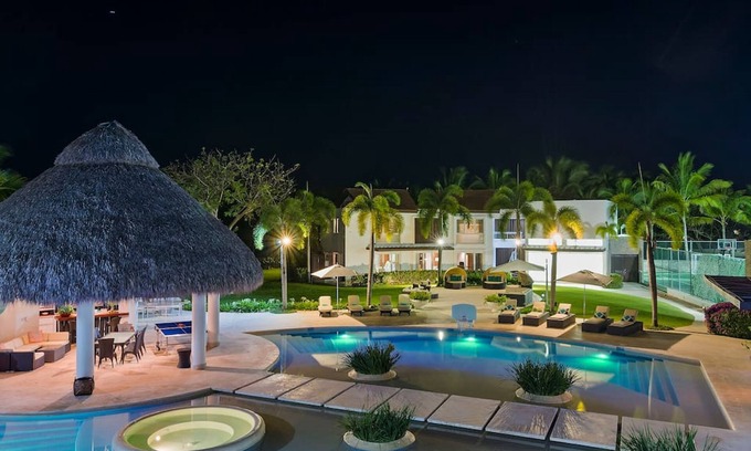 Yarary - Cap Cana Villa | Luxurious 8-bedroom Dreamy Villa