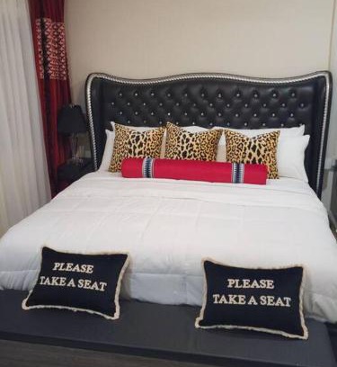 Quartz Hill Apartment | Luxurious All Private GuestSuite
