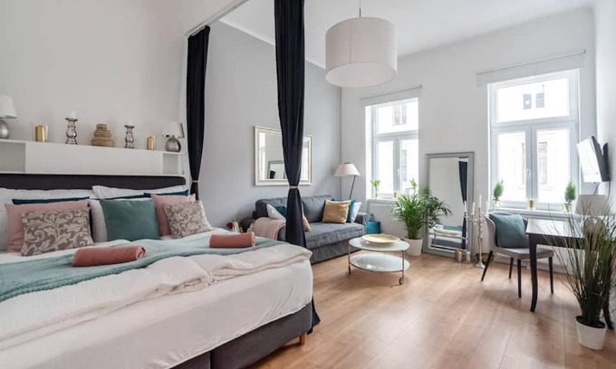Roßau Apartment | ⍟Luxurious and Bright⍟ 5 min walk to city center (14)