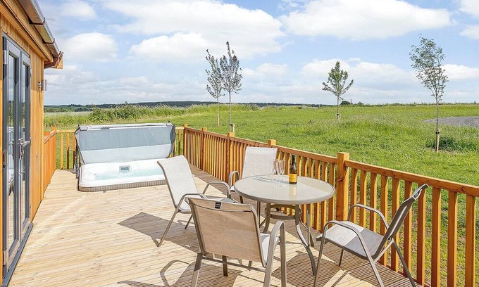 Hundall Ski Chalet | Luxurious and contemporary lodge with stunning countryside views.