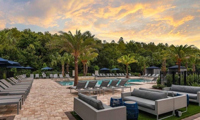 Airport North Apartment | Luxurious and cozy apartment near MCO
