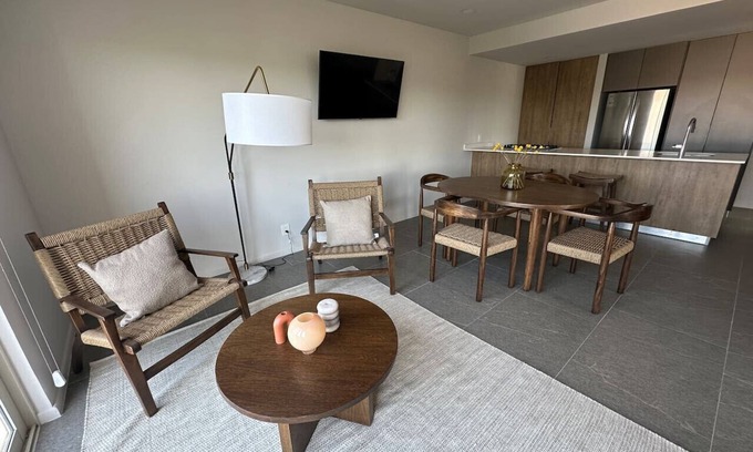 Zapopan Apartment | Luxurious and Spacious Apartment in Centro Zapopan