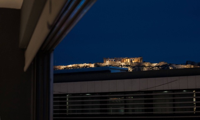 Monastiraki Apartment | Luxurious apartment Acropolis view, Ermou street
