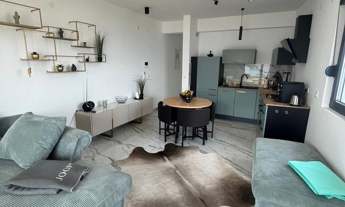 Denovici Apartment | Luxurious apartment with sea view in the Bay of Kotor