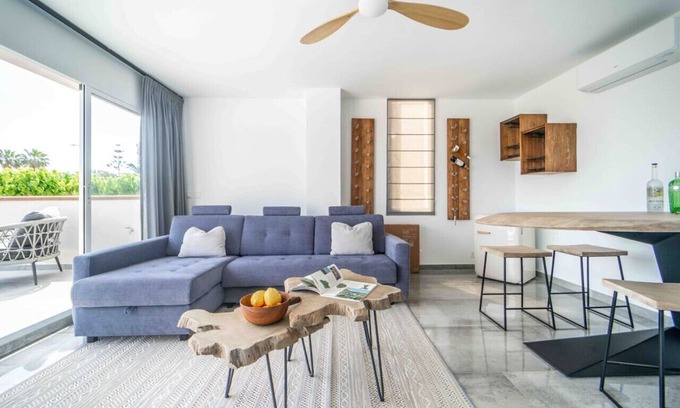 Diputacion de Rincon de San Gines Villa | Luxurious Bellaluz Villa with Private Pool