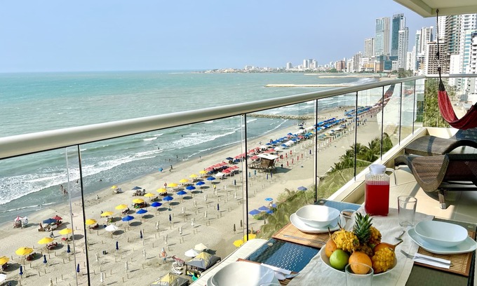 Bocagrande Apartment | Luxurious Cartagena Beachfront apartment