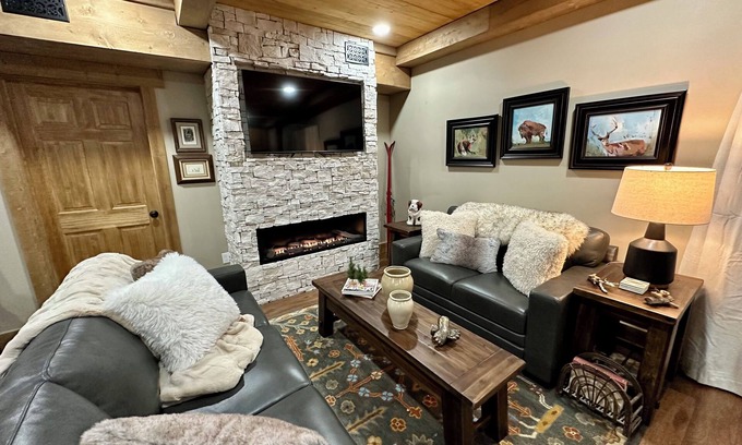 Angel Fire Condo | Luxurious Condo - New Construction in Angel Fire