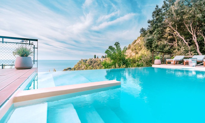 Maiori Villa | Luxurious country residence with infinity pool on the Amalfi Coast