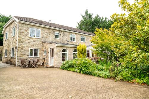 Barrow Gurney House | Luxurious Country Retreat in Winford
