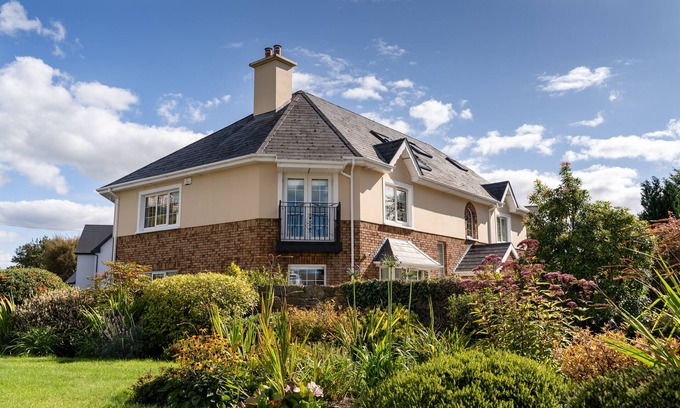 Killarney Apartment | Luxurious Duplex Apartment