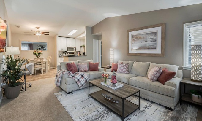 Rocklin Apartment | Luxurious & Elegant, Perfect 5-Star Long Term Stay