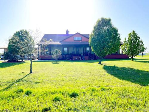 Gober Ski Chalet | Luxurious farm house! 5-bed, 4 bath, pool and spa.
