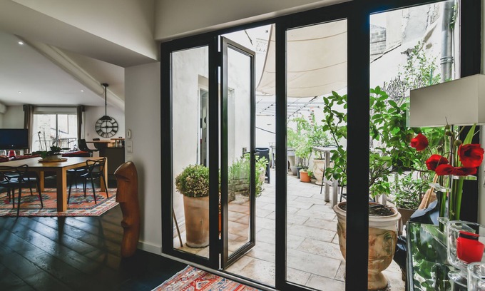 L'Isle-sur-la-Sorgue Apartment | Luxurious apartment in the heart of the old town of Isle sur la Sorgue