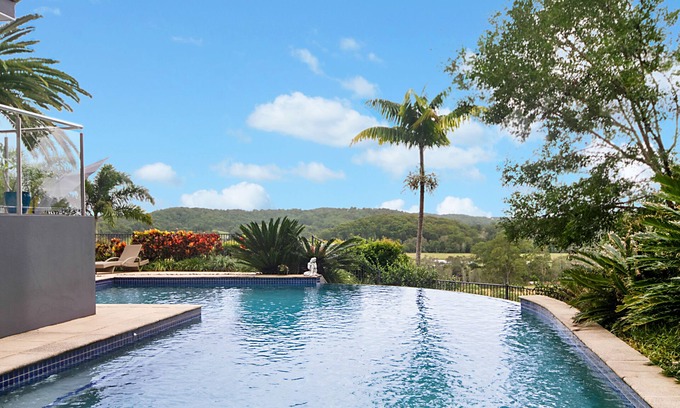 Cobaki Apartment | Luxurious Hinterland Retreat-15 Mins From Coolangatta!