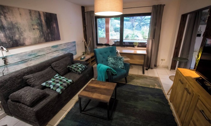 Leverkusen Apartment | Luxurious holiday/work apartment in the countryside