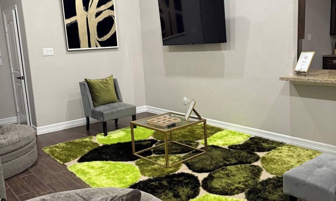 Cove House | Luxurious Home Away From Home