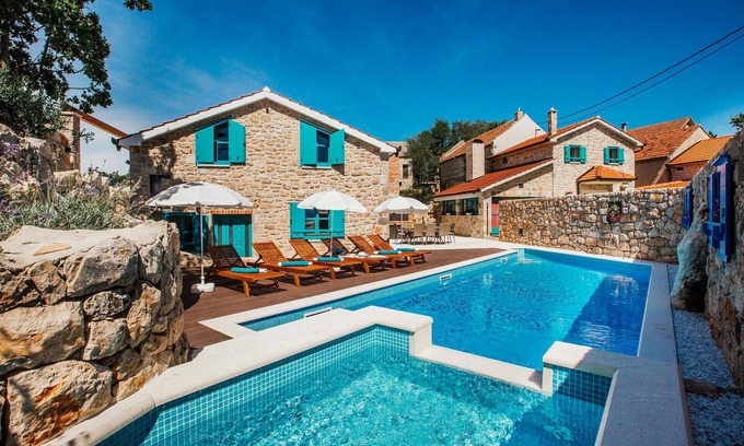 Prolozac House | Luxurious home in Gornji Prolozac
