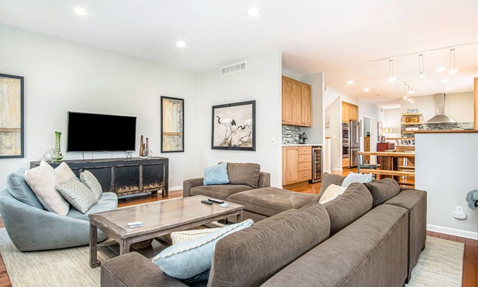 Grand Beach House | Luxurious home with private outdoor pool, hot tub, pool table & WiFi