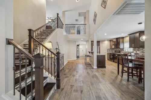 Kingwood House | Luxurious Houston Home