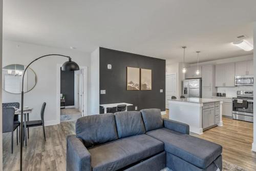 Hayes Apartment | Luxurious King 3BR Suite Mins to Downtown Durham!