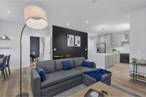 Hayes Apartment | Luxurious King 3BR Suite Mins to Downtown Durham!