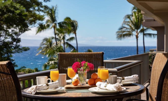 Kaanapali Condo | LUXURIOUS OCEAN VIEW CORNER UNIT W/ALL AMENITIES