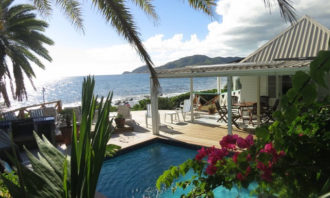 Falmouth House | Luxurious Oceanfront Villa with Stunning Views Over Montserrat