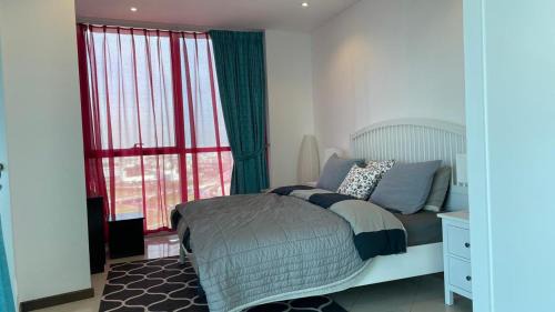 Dubai Festival City Apartment | Luxurious one Bedroom - Rose