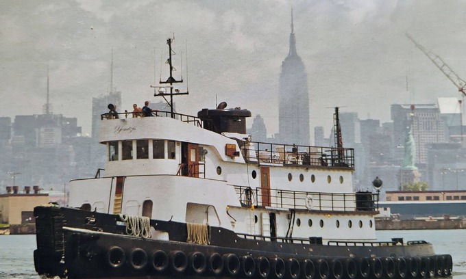 Staten Island Boat Rental | Luxurious one of a kind Tugboat/yacht, NYC, Sleeps 12, unique experience,