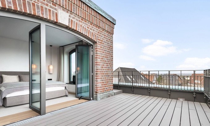 List Apartment | Luxurious Penthouse with Sea View and Sauna on Sylt.