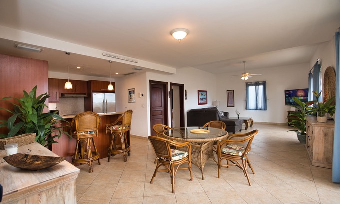 Maho Condo | Luxurious Porto Cupecoy