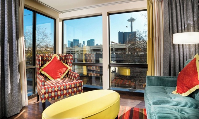 Lower Queen Anne Hotel | Luxurious Prima Donna Suite with Two King Beds in the Heart of Seattle