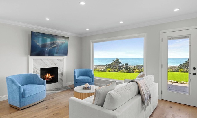 Linda Mar House | Luxurious Private Coastal Home – Hot Tub & Ocean Views Near San Francisco