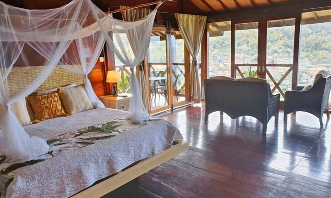 Soufriere House | Luxurious Soufrière Hideaway | Spa, Pool, Beach & Scenic Pitons Adventures