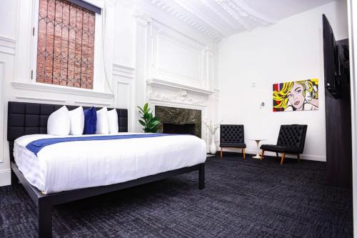 Fenway–Kenmore Apartment | Luxurious Studio in the Heart of Boston