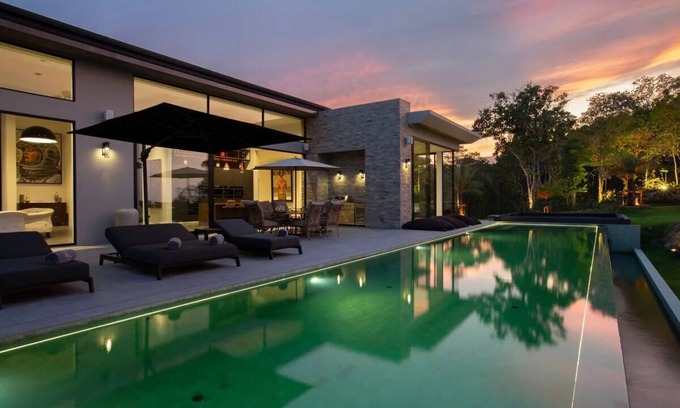 Plai Laem Villa | Luxurious 4-bedroom villa in Plai Laem Soi 8 with infinity pool and 360-degree sea views
