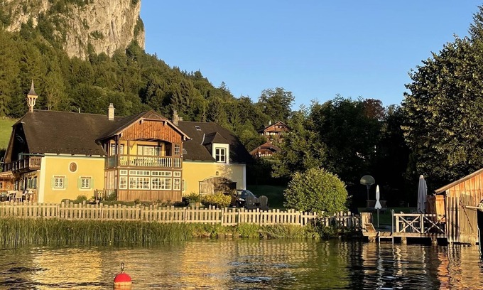 Sankt Lorenz House | Luxurious traditional Lakehouse on the famous Mondsee - Hubertus Gütl