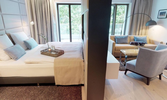 Timmendorfer Strand Apartment | Luxurious vacation apartment 3.07 with balcony - dog-friendly, close to the beach & barrier-free