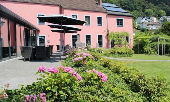 Malberg House | Luxurious vacation home (720 m2) with indoor pool, saunas and lovely terrace